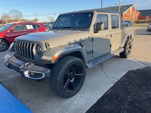 Used 2022 Jeep Gladiator Sport image 11