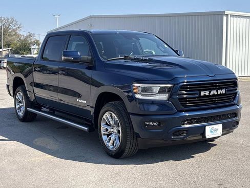 Used 2023 RAM 1500 Laramie image 7