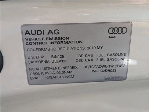 Used 2019 Audi Q8 Premium w/ Convenience Package AWD/4WD image 23
