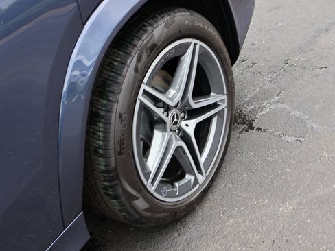 Certified 2025 Mercedes-Benz GLS 450 4MATIC image 43