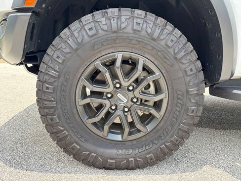 Certified 2025 Ford Ranger Raptor AWD/4WD image 15