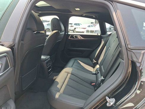 Used 2023 BMW i4 eDrive35 w/ Premium Package RWD image 10
