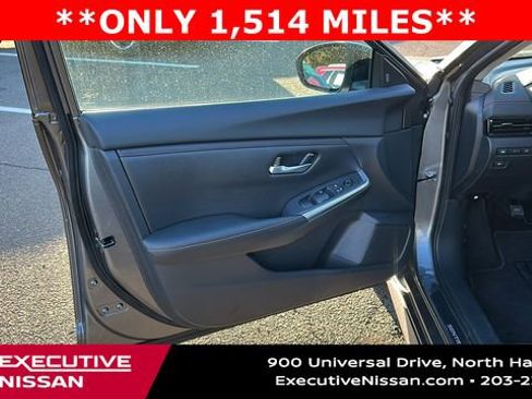 Certified 2025 Nissan Sentra SR image 8