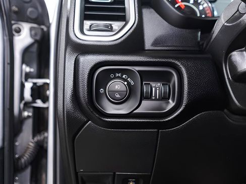 Used 2024 RAM 2500 Laramie image 25