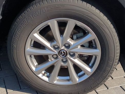 Used 2023 MAZDA CX-5 AWD 2.5 S w/ Preferred Package image 12