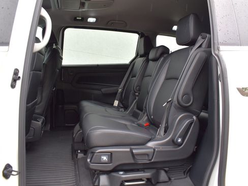 Used 2023 Honda Odyssey Touring image 28