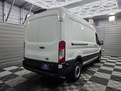 Used 2024 Ford Transit 250 148 Medium Roof w/ Load Area Protection Package RWD image 5