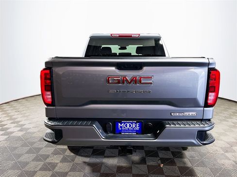 Used 2025 GMC Sierra 1500 Elevation image 7