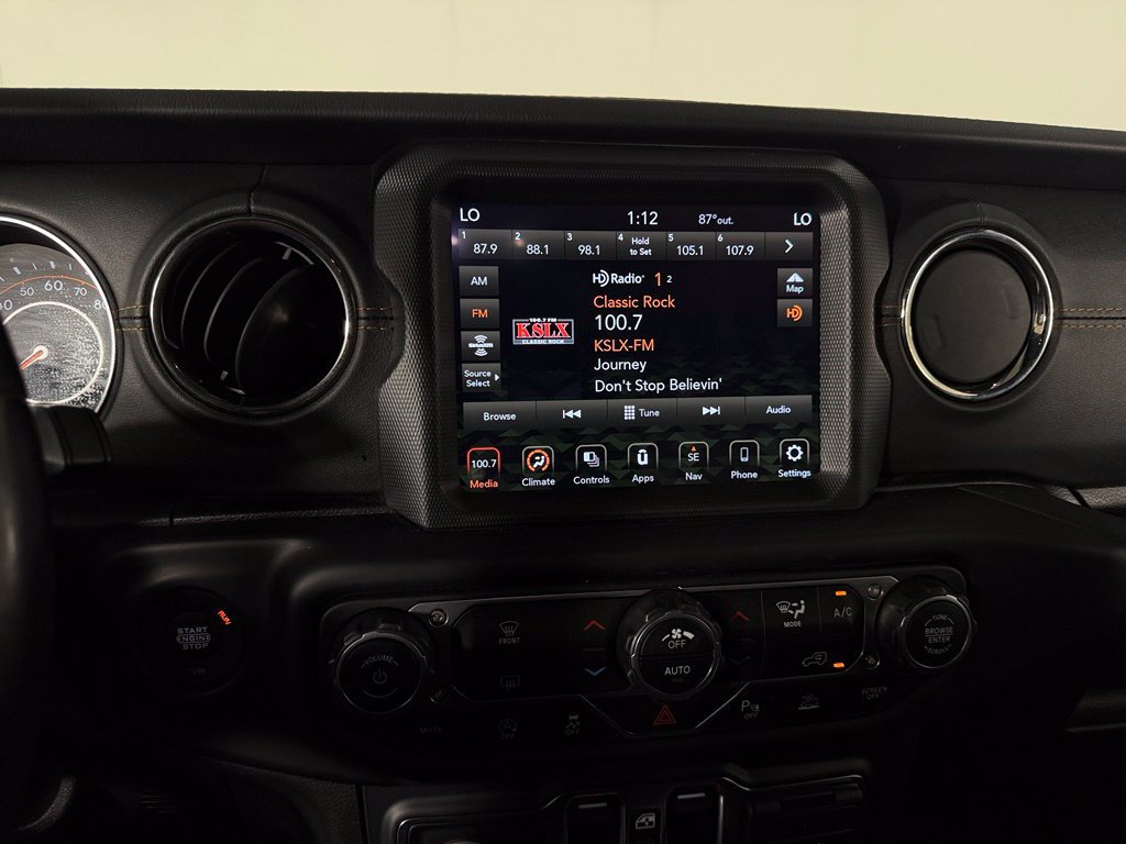 Used 2021 Jeep Wrangler Unlimited Sahara AWD/4WD image 18