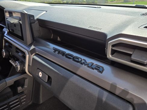 Used 2024 Toyota Tacoma TRD Off-Road AWD/4WD image 16