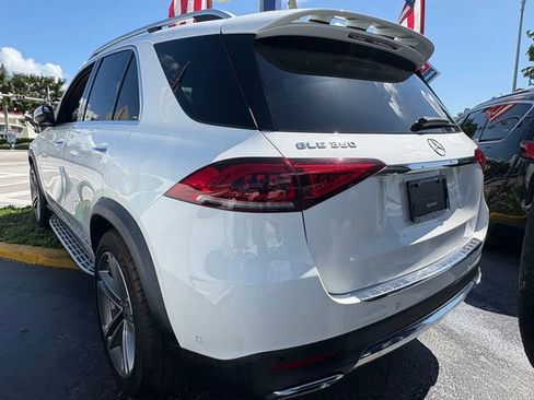 Used 2021 Mercedes-Benz GLE 350 w/ 3rd Row Seat Package image 8