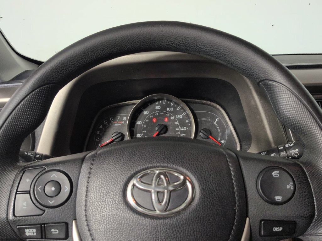 Used 2015 Toyota RAV4 XLE FWD image 42