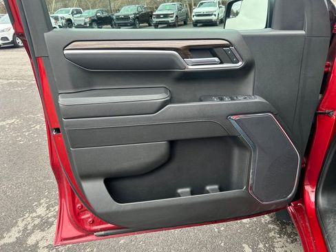 Used 2023 Chevrolet Silverado 1500 LT Trail Boss w/ Protection Package image 18