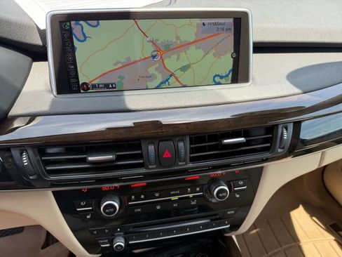 Used 2015 BMW X5 xDrive35i AWD/4WD image 19