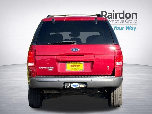 Used 2004 Ford Explorer XLT AWD/4WD image 6
