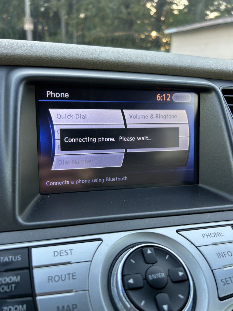 Used 2014 Nissan Murano SL w/ Navigation Package AWD/4WD image 10
