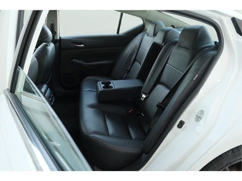 Used 2023 Nissan Altima 2.0 SR FWD image 27