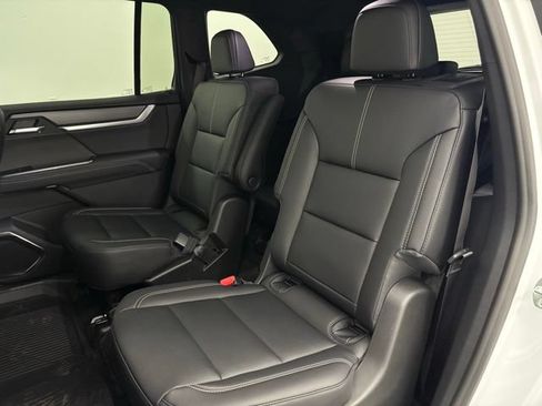 New 2026 GMC Acadia Elevation w/ Elevation Premium Package FWD image 43