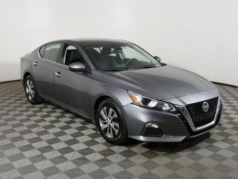 Used 2021 Nissan Altima 2.5 S FWD image 1