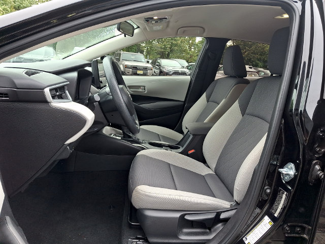 Certified 2026 Toyota Corolla LE w/ Carpet Mat Package (TMS) FWD image 9