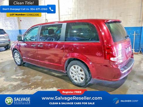 Used 2020 Dodge Grand Caravan SE FWD image 3