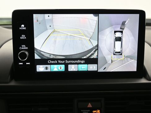 Certified 2023 Honda Pilot TrailSport image 12