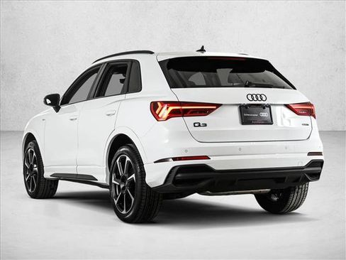 Certified 2025 Audi Q3 2.0T Premium Plus w/ Premium Plus Package image 8