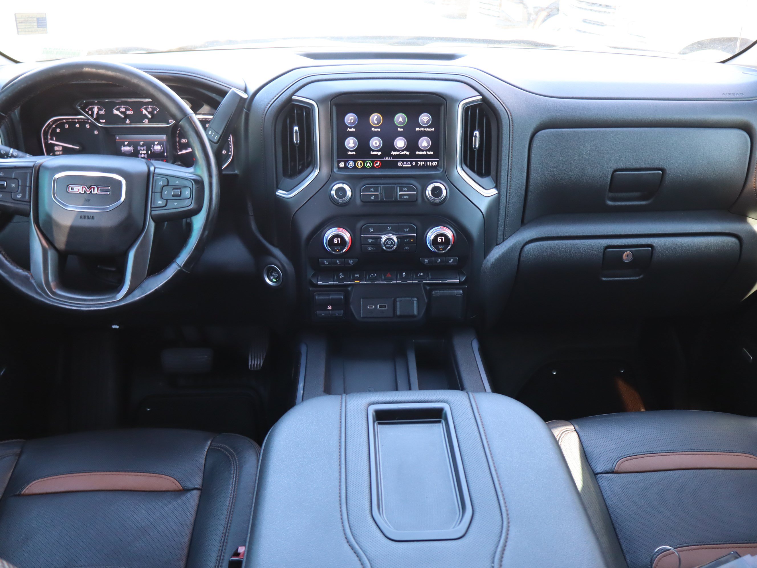 Used 2021 GMC Sierra 1500 AT4 w/ AT4 Preferred Package AWD/4WD image 18