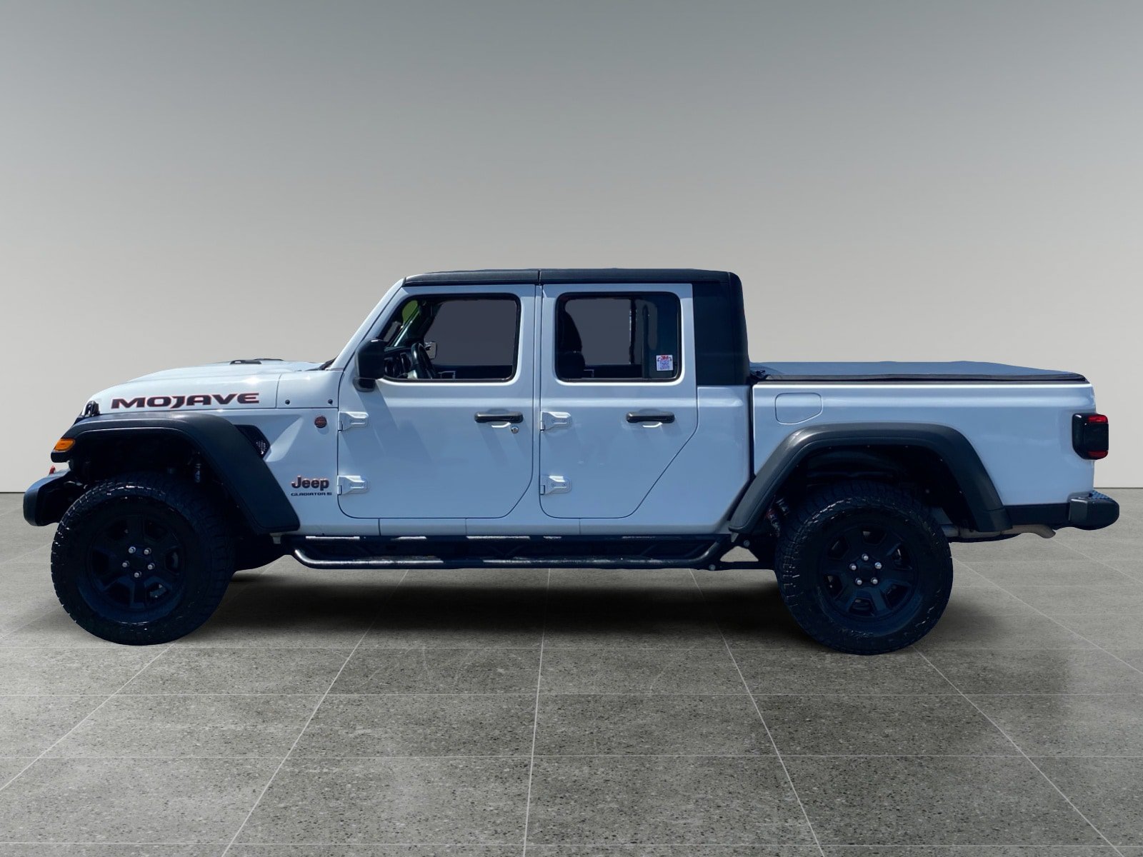 Used 2023 Jeep Gladiator Mojave w/ LED Lighting Group AWD/4WD image 2