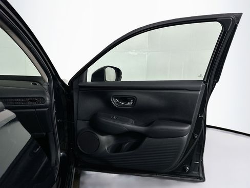 Used 2023 Honda HR-V LX image 30