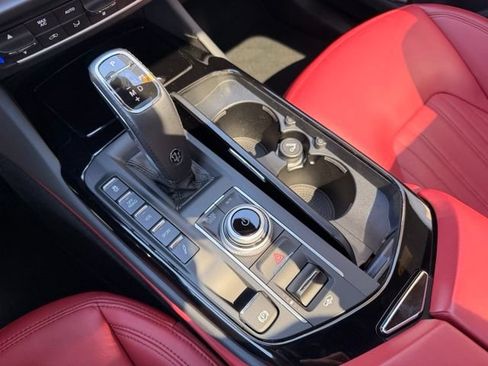 Used 2023 Maserati Levante Modena AWD/4WD image 18