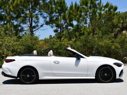 Used 2026 Mercedes-Benz CLE 450 4MATIC Cabriolet image 7