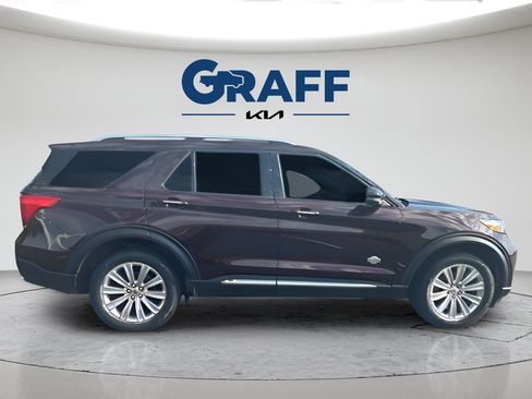 Used 2023 Ford Explorer King Ranch AWD/4WD image 6