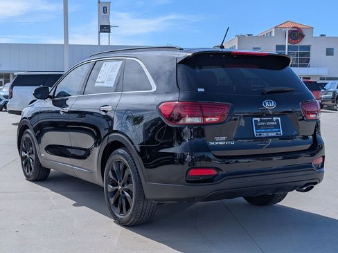 Used 2020 Kia Sorento S AWD/4WD image 3