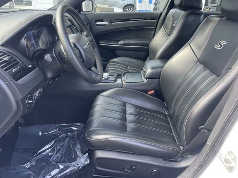 Used 2023 Chrysler 300 S image 10