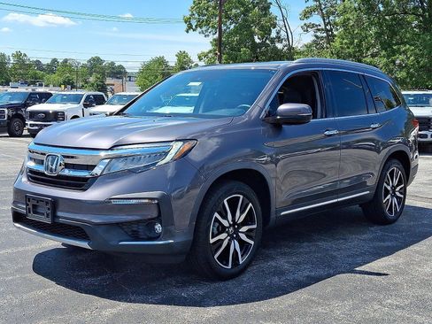 Used 2021 Honda Pilot Touring image 3
