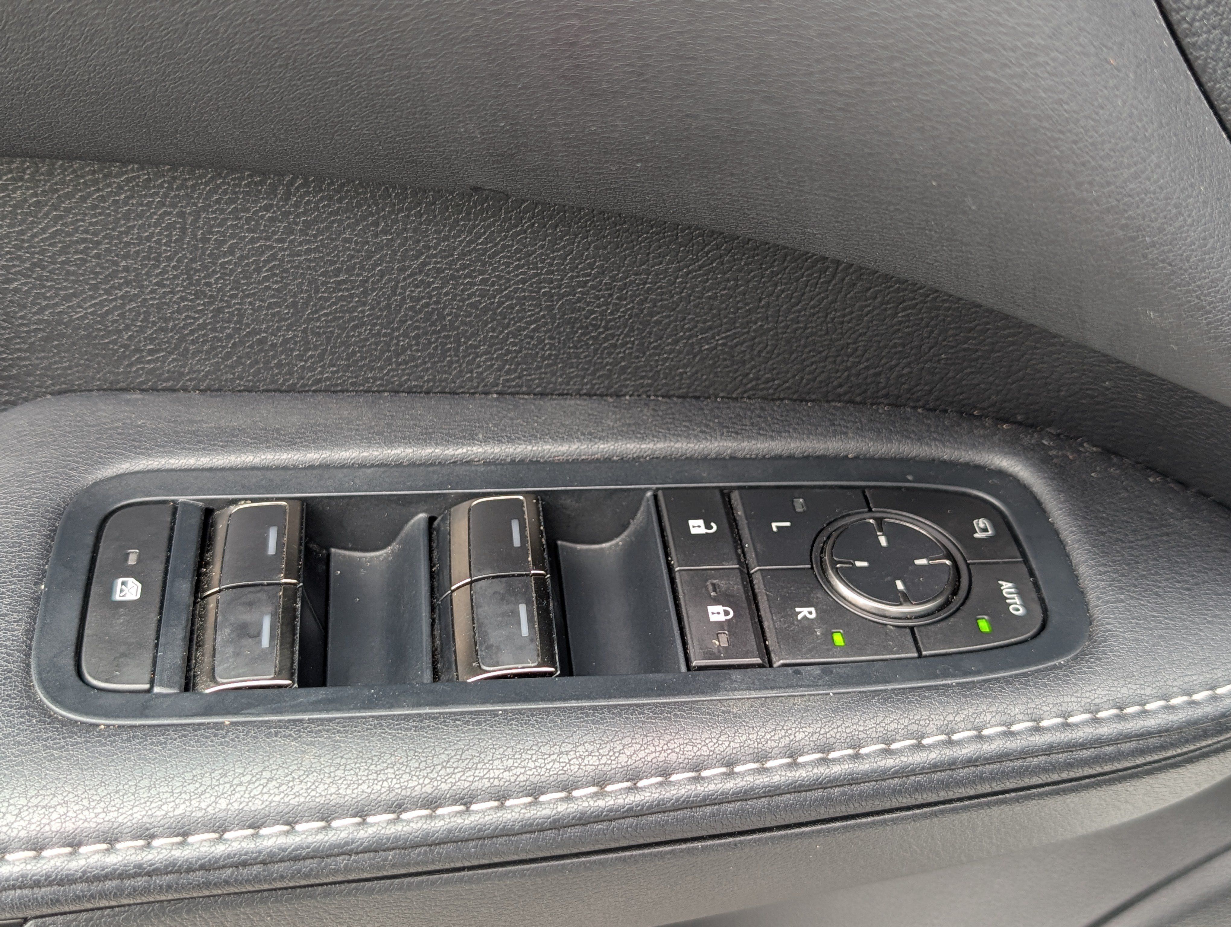 Used 2024 Lexus RX 350 Premium w/ Accessory Package (P2) AWD/4WD image 20