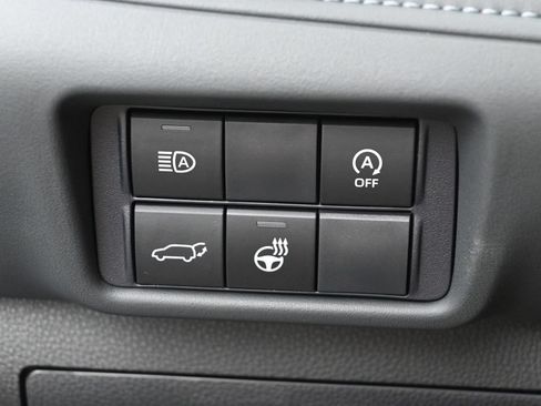 Certified 2026 Toyota Highlander Limited AWD/4WD image 16