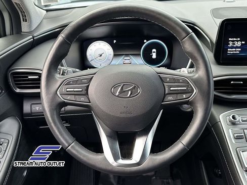 Used 2023 Hyundai Santa Fe Limited w/ Cargo Package image 15