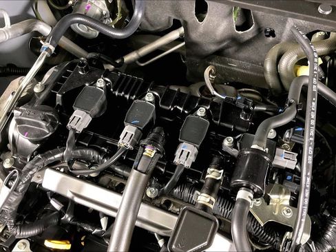 Used 2024 Nissan Kicks SR w/ SR Premium Package image 41