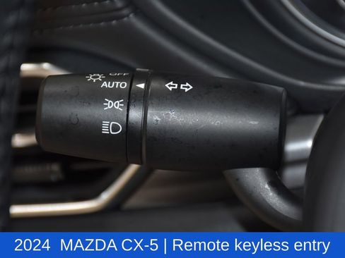 Used 2024 MAZDA CX-5 AWD 2.5 S w/ Select Package image 9