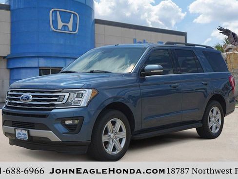 Used 2019 Ford Expedition XLT w/ Equipment Group 201A RWD image 1