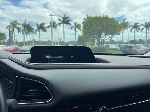 Used 2023 MAZDA CX-30 AWD 2.5 S w/ Premium Package image 24