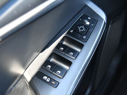 Used 2023 Kia EV6 Wind w/ Wind Technology Package AWD/4WD image 44