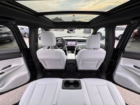 New 2026 Jeep Cherokee Limited AWD/4WD image 23