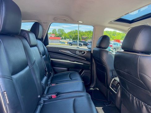 Used 2019 INFINITI QX60 Pure AWD/4WD image 17