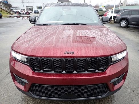 New 2025 Jeep Grand Cherokee Limited w/ MOPAR Finishing Package image 10