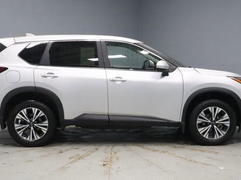 Certified 2023 Nissan Rogue SV AWD/4WD image 11