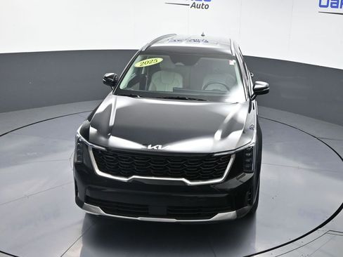 Certified 2025 Kia Sorento S AWD/4WD image 36