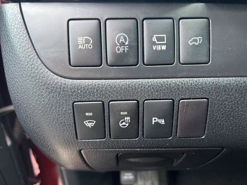 Used 2017 Toyota Highlander Limited Platinum image 34